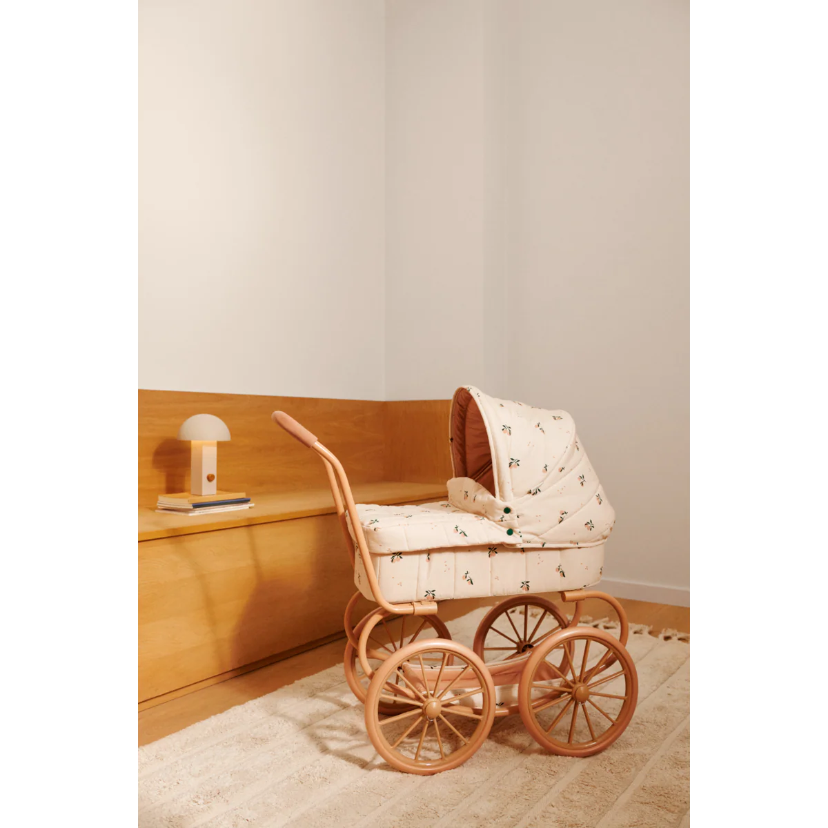 Adaline Doll Pram - Peach / Sea shell - Image 4