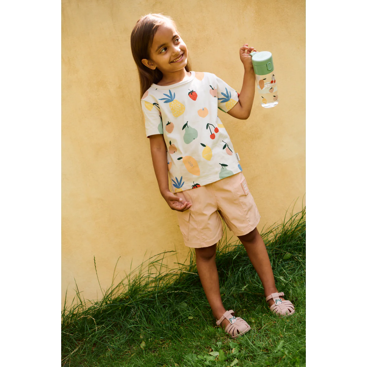 Clemence Tritan Bottle - Fruit / Sandy - Image 4