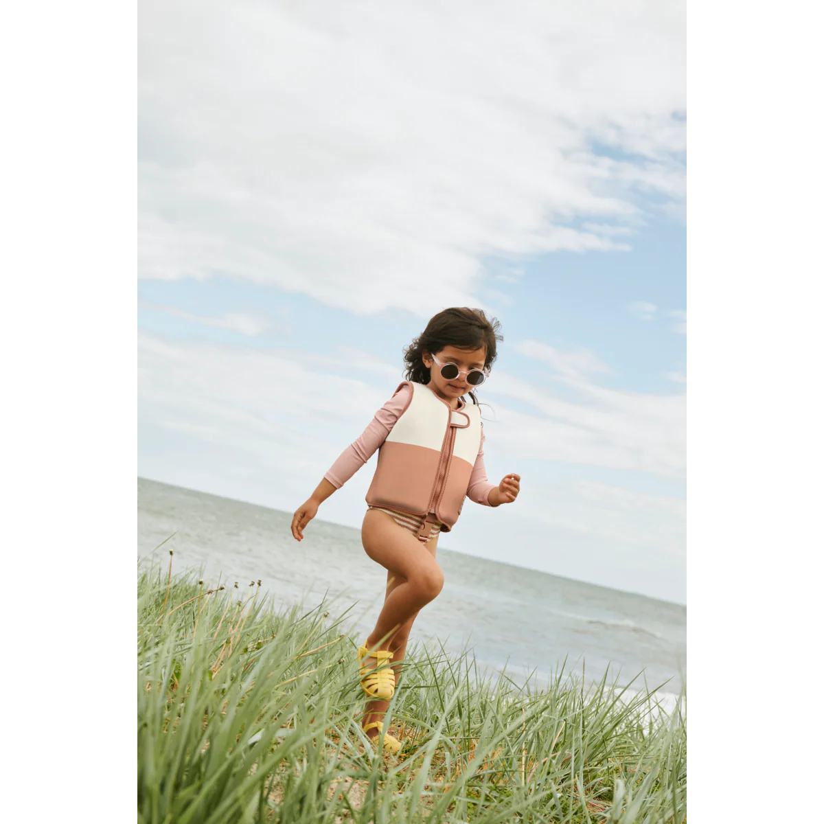 Dove Swim Vest with Sleeves - Tuscany rose multi mix - Image 5