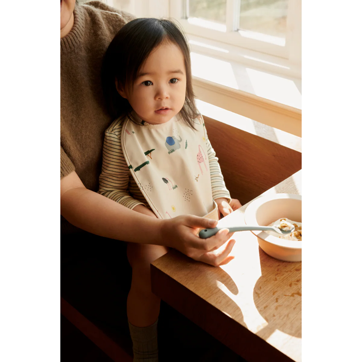 Lai Bib - Safari sandy mix - Image 3