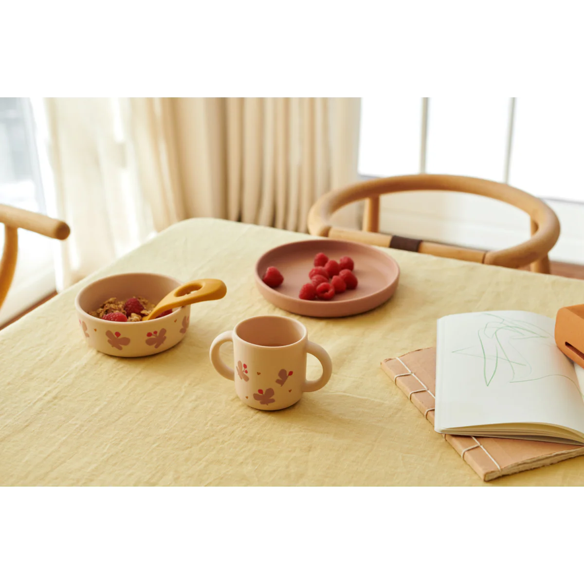 VIVI Silicone Tableware Set - Butterfly / Apple blossom - Image 2