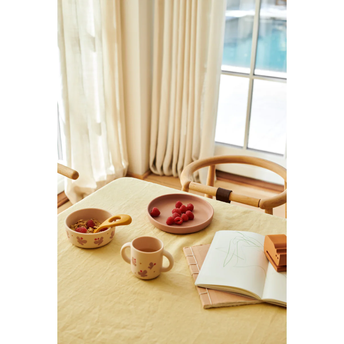 VIVI Silicone Tableware Set - Butterfly / Apple blossom - Image 3